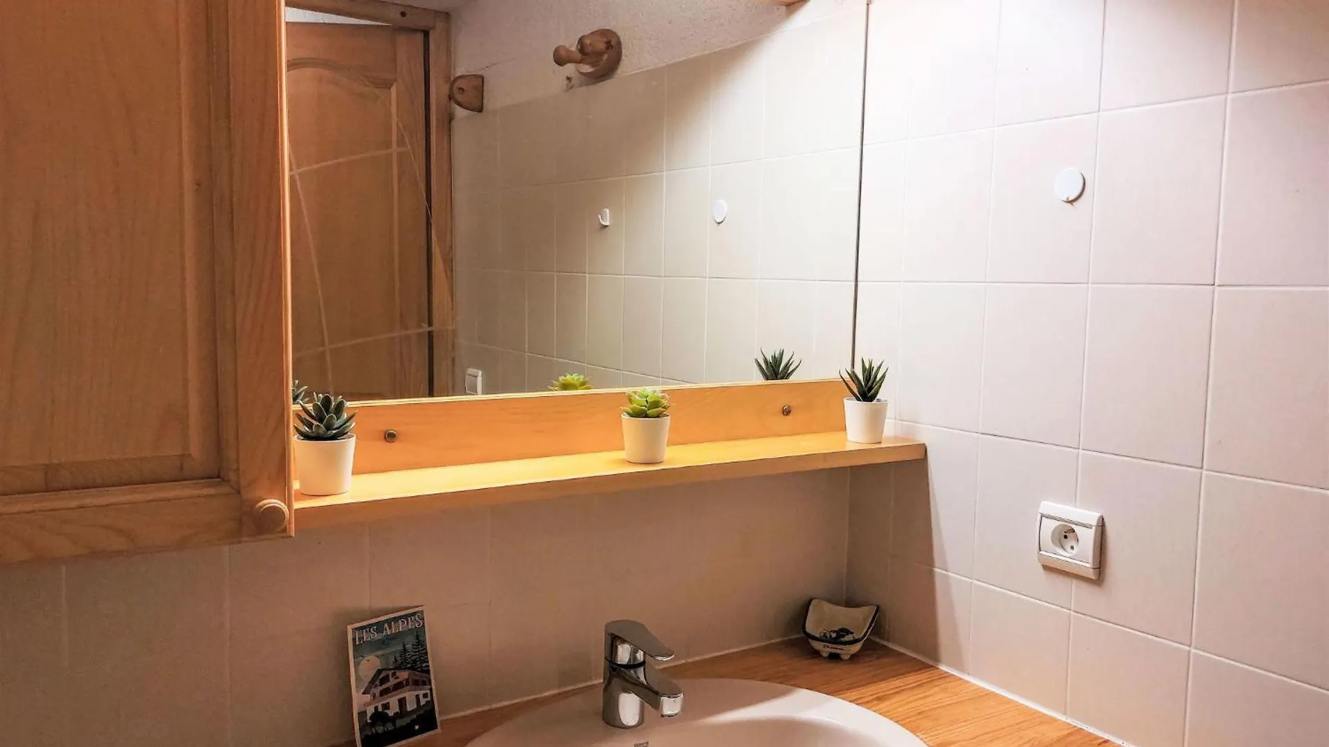 Apartment Les Jardins Alpins-8 By Interhome Saint-Gervais-les-Bains Frankrijk